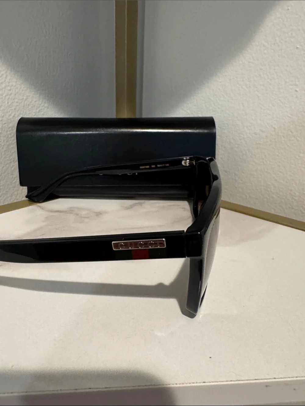 GUCCI SUNGLASSES- Unisex